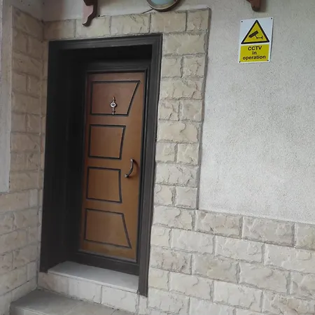 Paradise Sarafovo Apartament *